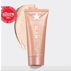 GLAMGLOW Brightmud Dual-action Exfoliating Treatment